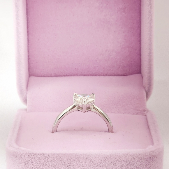 1 carat Heart Solitaire Moissanite Adjustable Ring - Picture 5 of 8